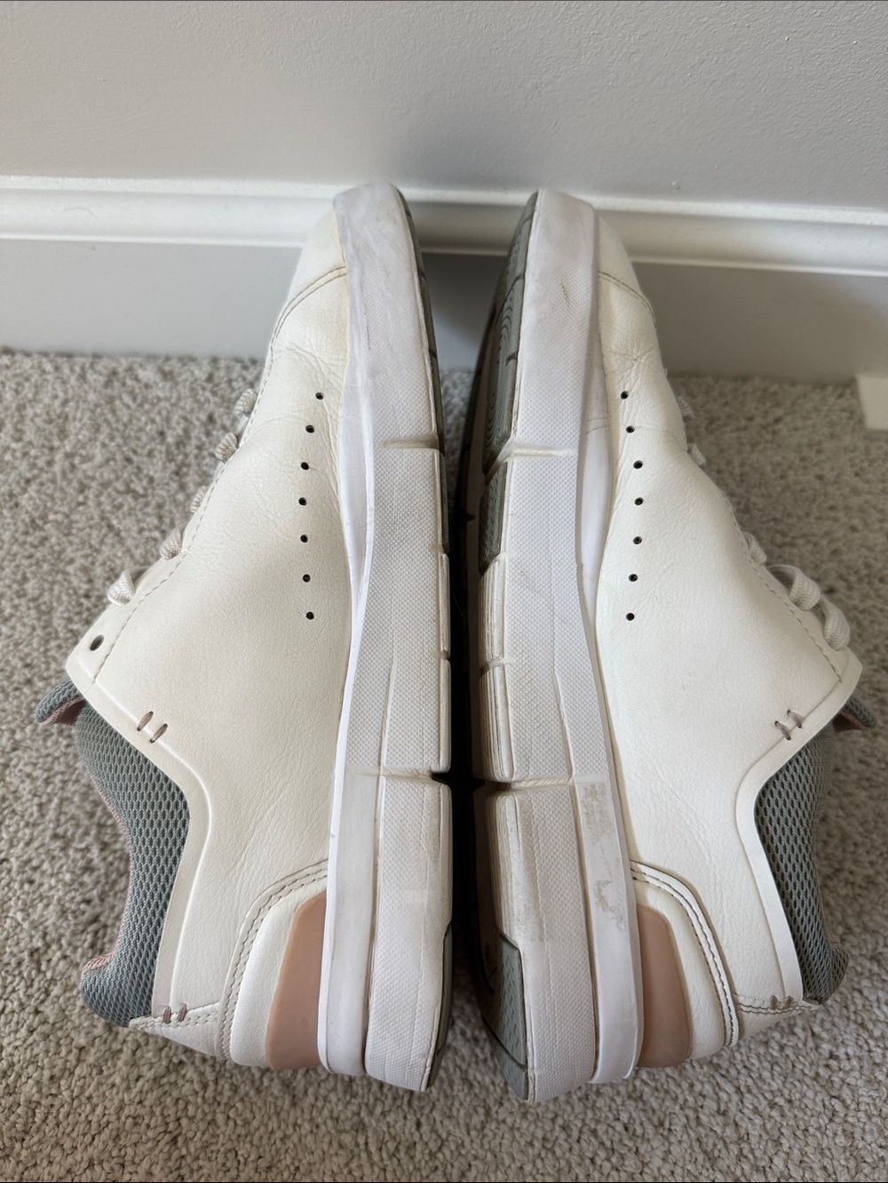 On Cloud | The Roger Women’s size 6.5 - Picture 5 of 9